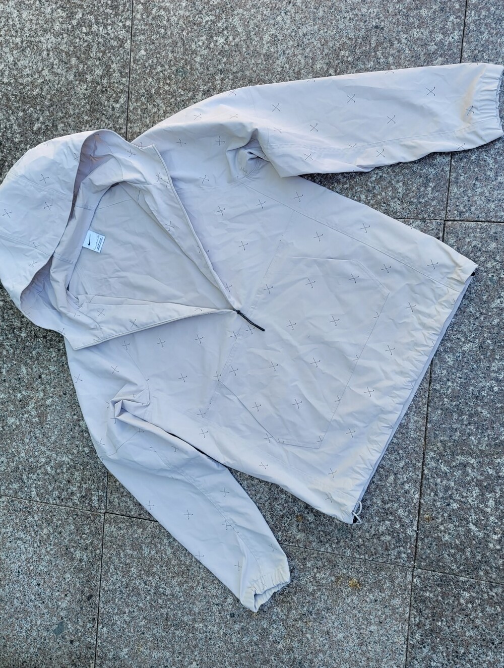 Nike packable hoodie jacker